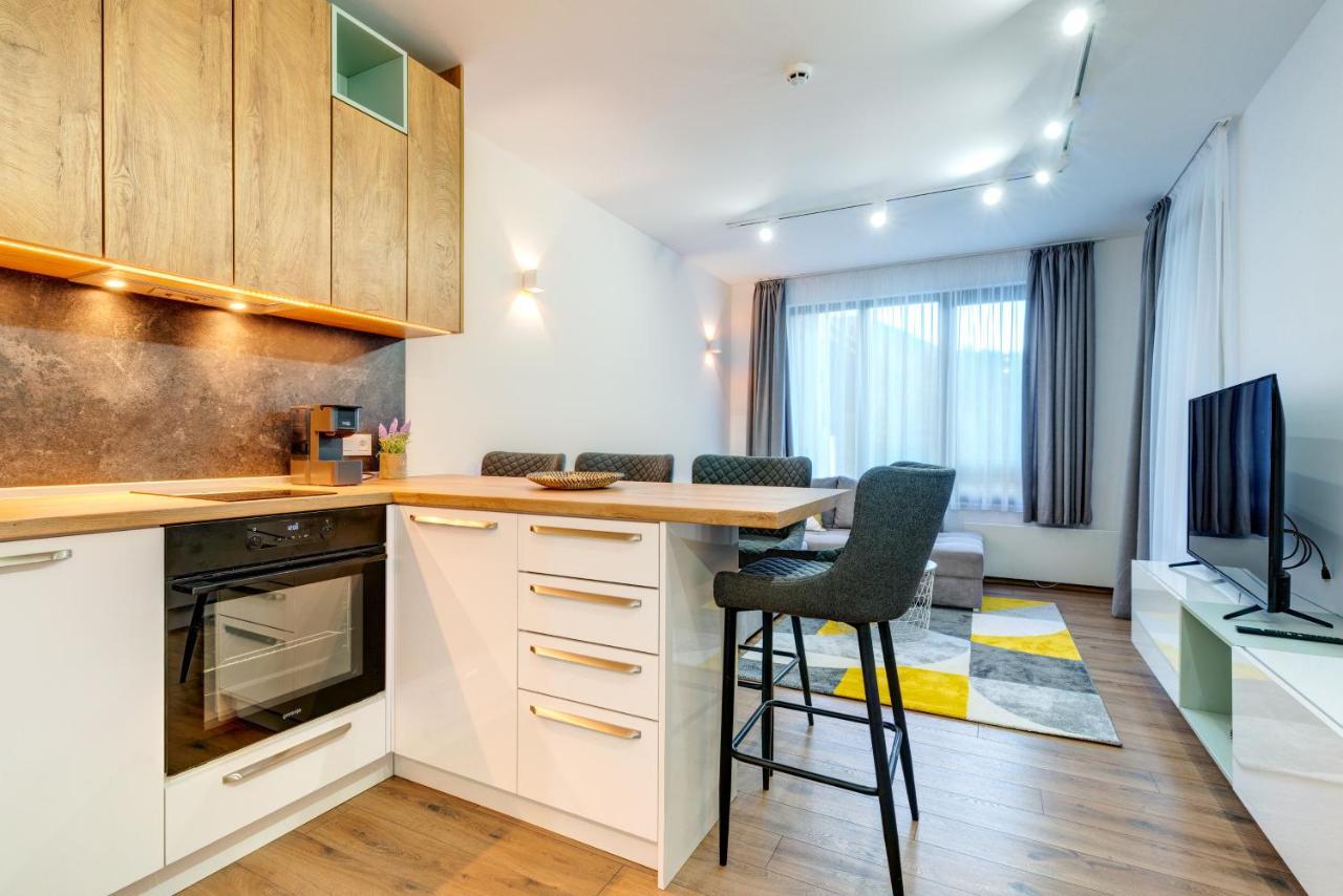 N.Joy Holiday Apartment 534 By Oak Residence Смолян Екстериор снимка